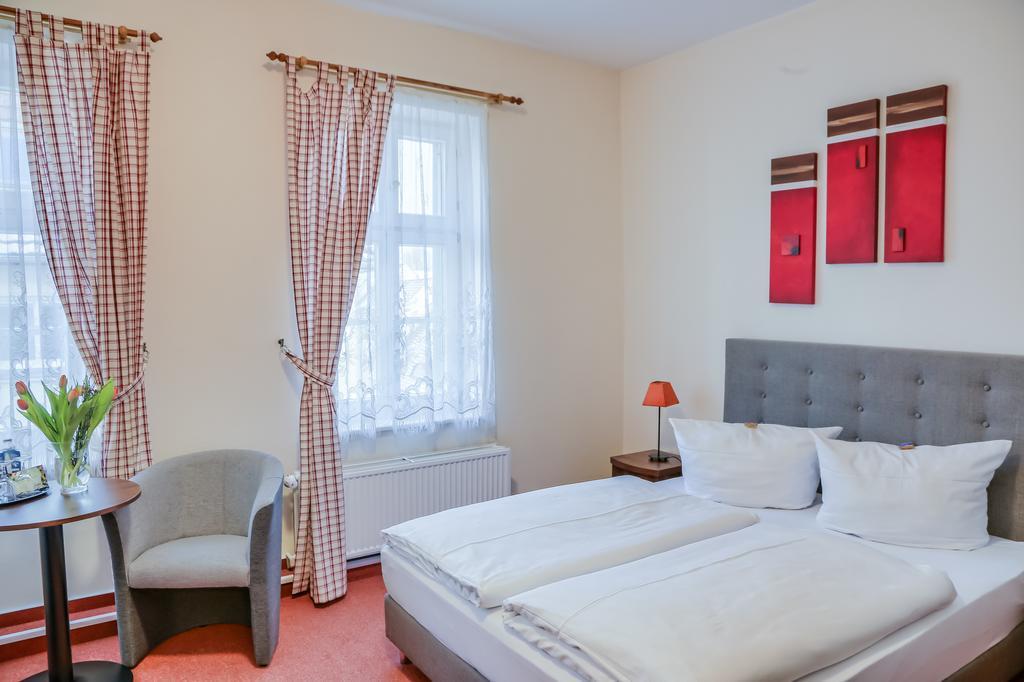 3 Sterne Hotel Frankfurt-Oder Zur Alten Oder Frankfurt  Ruang foto