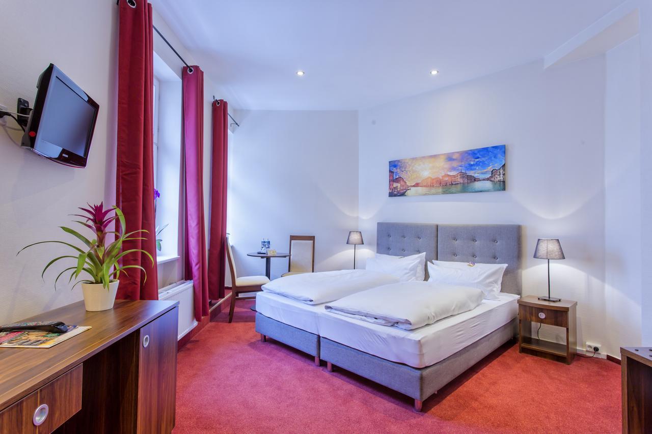 3 Sterne Hotel Frankfurt-Oder Zur Alten Oder Frankfurt  Bagian luar foto